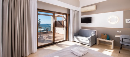 Superior Double Room Beach Front
