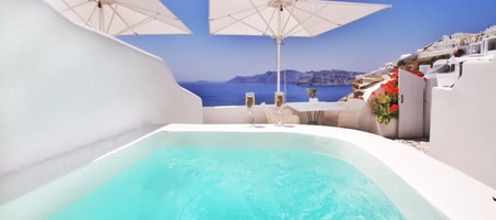 Lily - Junior Cave Suite with Hot Tub and Caldera View