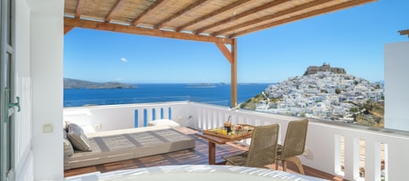 Honeymoon Suite N2 with Outdoor  Jacuzzi