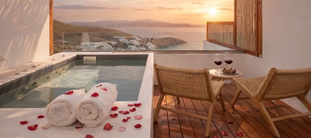 Honeymoon Suite N9 with Outdoor  Jacuzzi