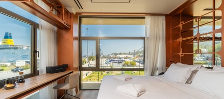 Executive Suite | City View