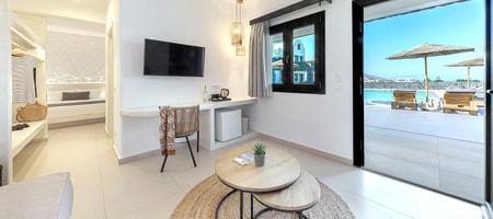 Junior Suite | Pool Level