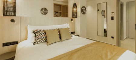 Opal Suite with Outdoor Hot Tub