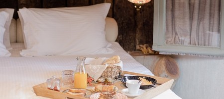Oporonas Country Room II