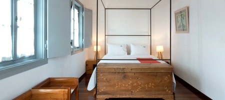 Deluxe Double Bedroom