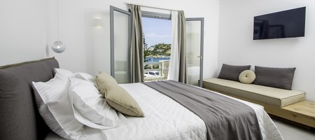 King Suite with Beach View