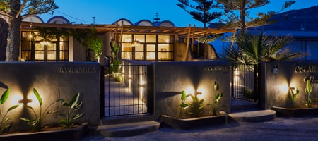 Oscar Beachfront Suites