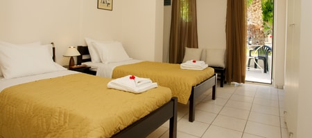 Studio Apartment (2 adults)