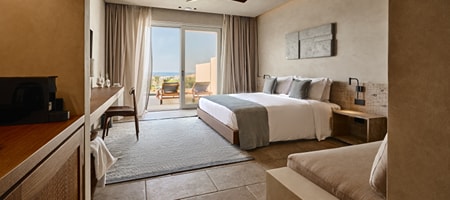 Essence Private Pool Suite