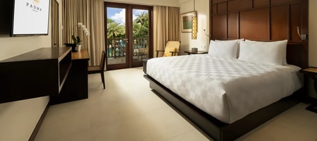 Deluxe Lagoon View Room [38 m²]