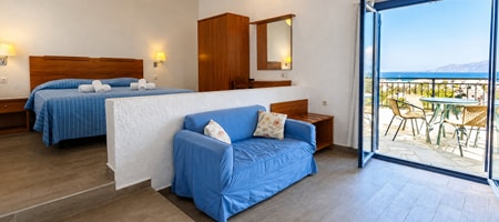 Premium Studio Max 4 Balcony