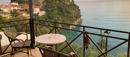 DELUXE DOUBLE ROOM SEA VIEW