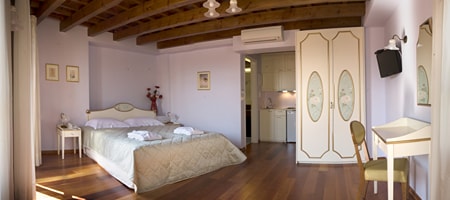 Superior Suite 301