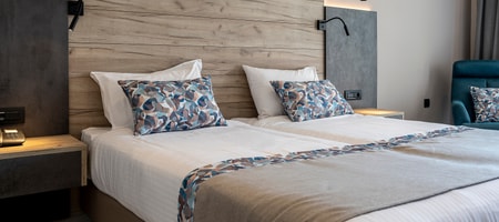 Deluxe Double Swim Up Rooms