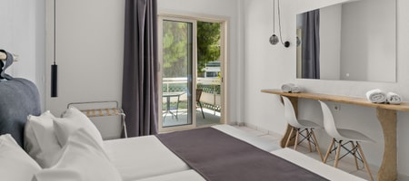 Twin or Double Room Bungalow Garden View