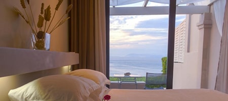 2 Bedrooms Villa Sea View with Private Heated Pool and Hot Tub