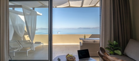 Premium Suite Sea View with Private Heated Pool and Hot Tub