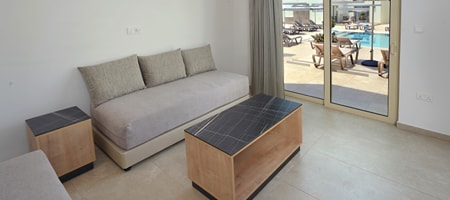 Luxury Two Bedroom Apartment Sea View