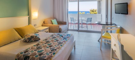 Double/Twin Room Sea View [21 - 24 m²]