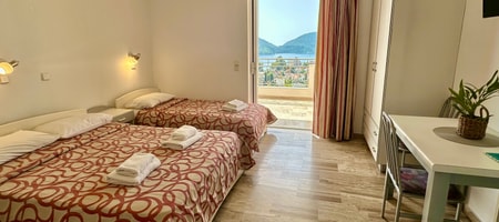 Triple Room Sea View