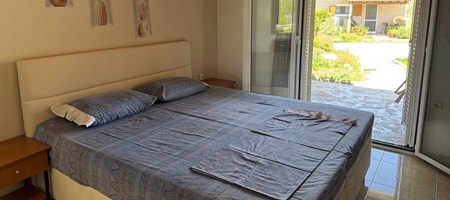 Apartment (102)