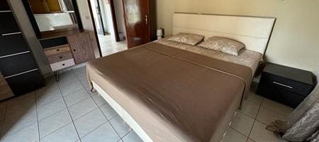 Apartment (107)