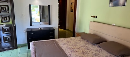 Studio (103)