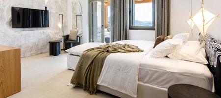 Rock Suite with Jacuzzi
