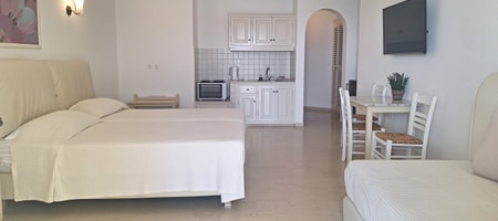 Triple Studio with Balcony and Partial Sea View