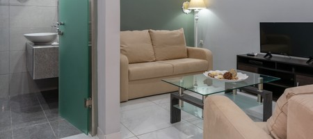 Deluxe Suite with Outdoor Jacuzzi