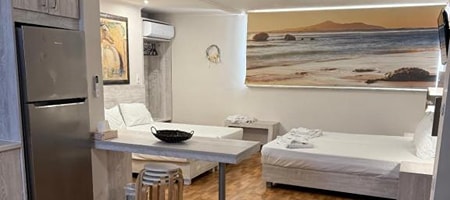 POOL HOUSE 4