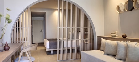 Junior Suite with Sharing Pool & Pool View
