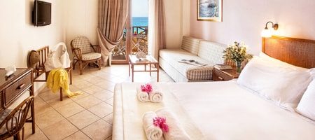Double Room with Balcony and Sea View
