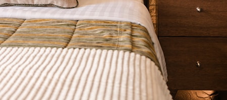 Deluxe One-Bedroom Suite with Sea View