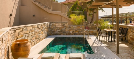 Maisonette with Attic Sea View & Private Heated Pool