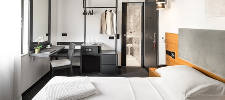 Standard Economy Room with Internal View