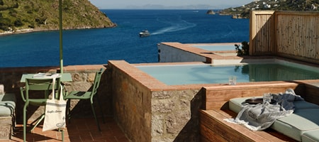 Penthouse Room with Infinity Pool | Sea View