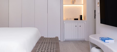 Grand Deluxe Room- Guest room- 1 King- Non-Private Sofa bed- Pool view- Balcony
