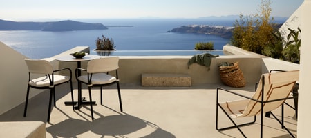 Infinity Suite with Plunge Pool and Caldera View