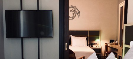 Family Side Sea View Suite