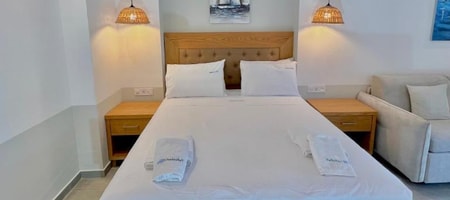 Deluxe Quadruple Side Sea View