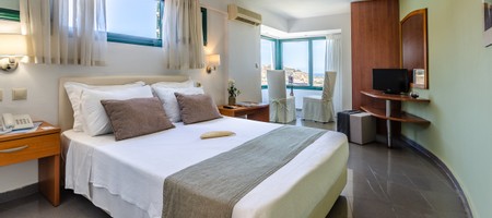 Economy Twin Room | Sea View [20 m²]