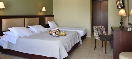 Triple room