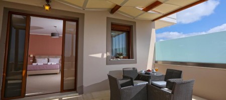 Deluxe Triple Room with Sea View