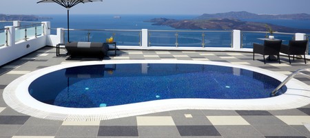 Petit Maison with Private heated Pool and Caldera View