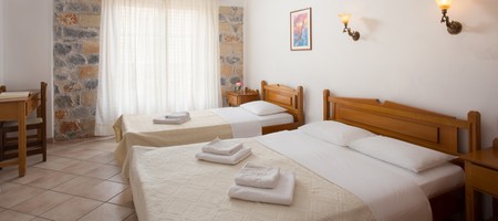 Triple Room | Partial Sea View