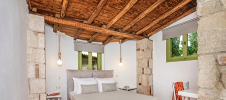 Deluxe Maisonette