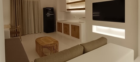 Deluxe Studio