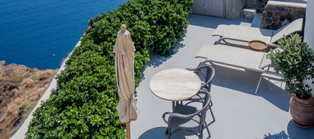 Althaea Honeymoon Cave Suite with Caldera View & Hot Tub 35m²