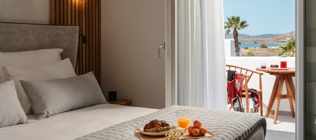 Amaryllis Upper Floor | Superior Suite | Sea View